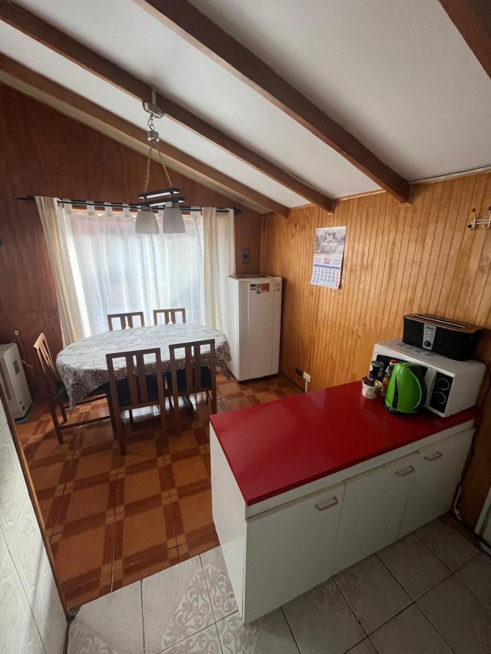 Cabanas Espanol Coyhaique Buitenkant foto