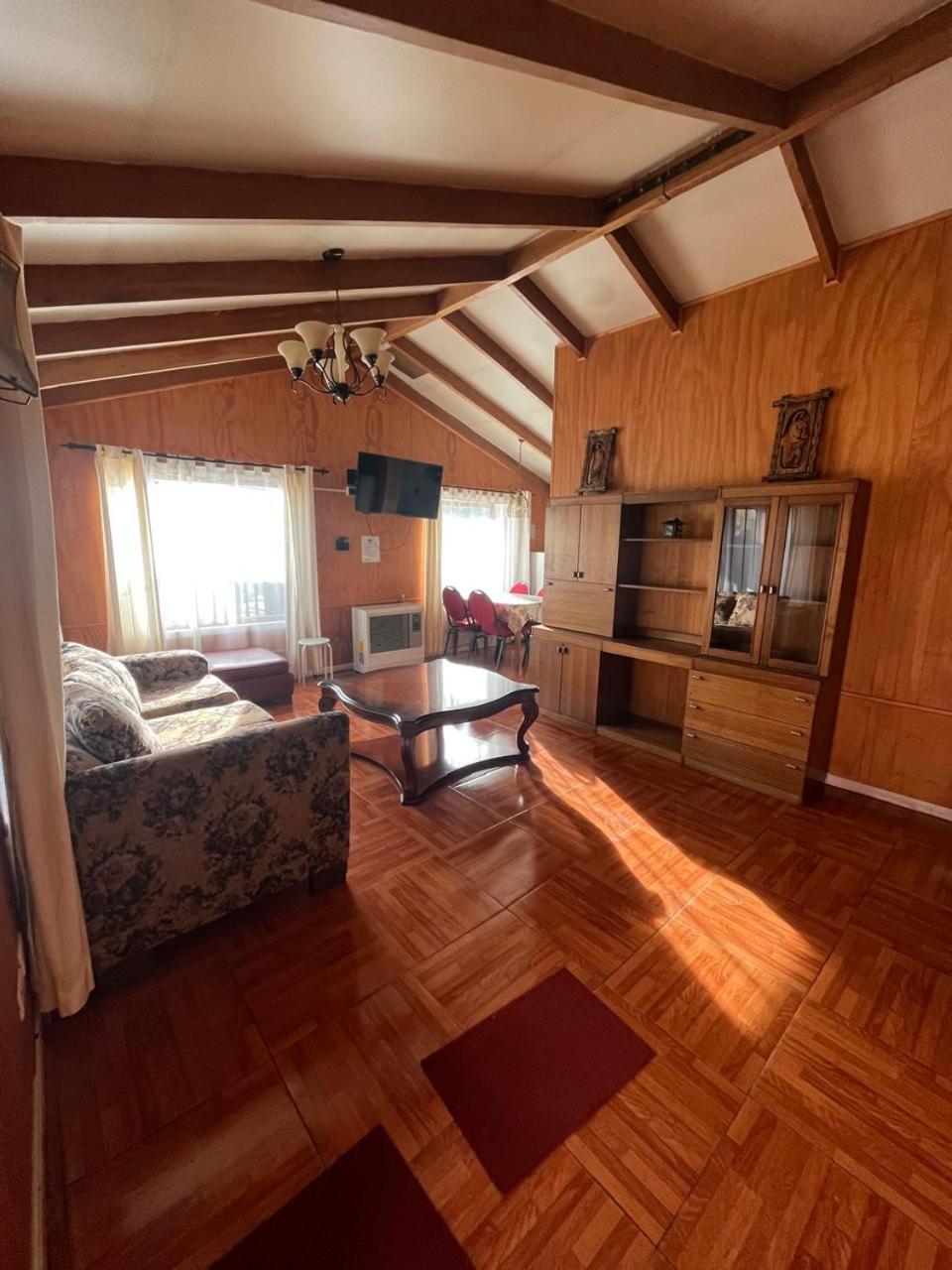 Cabanas Espanol Coyhaique Buitenkant foto