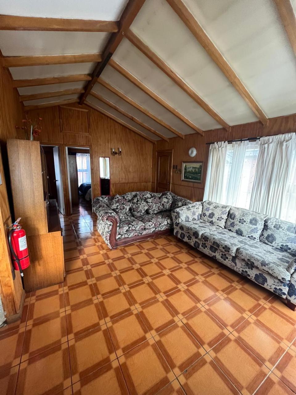 Cabanas Espanol Coyhaique Buitenkant foto