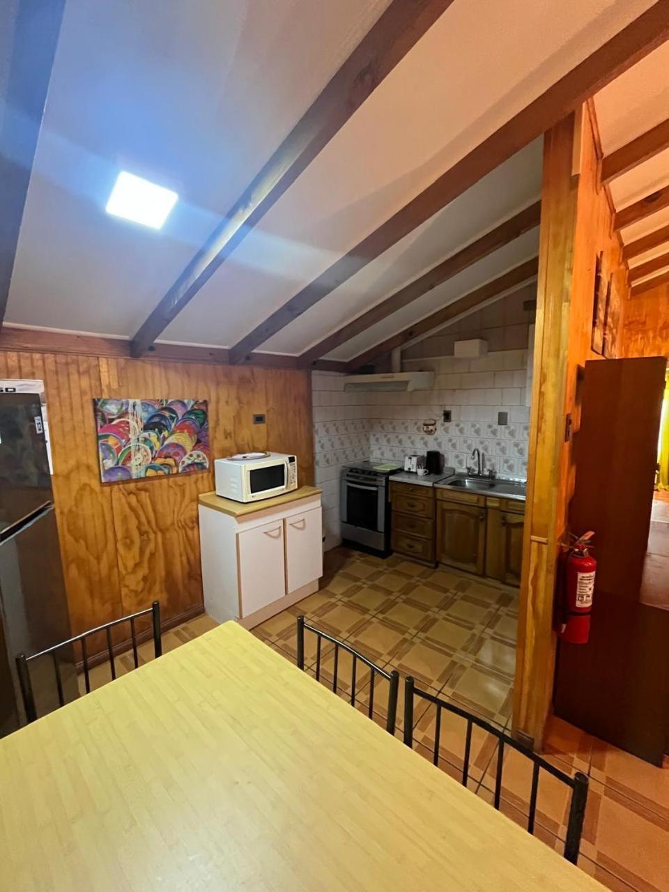 Cabanas Espanol Coyhaique Buitenkant foto