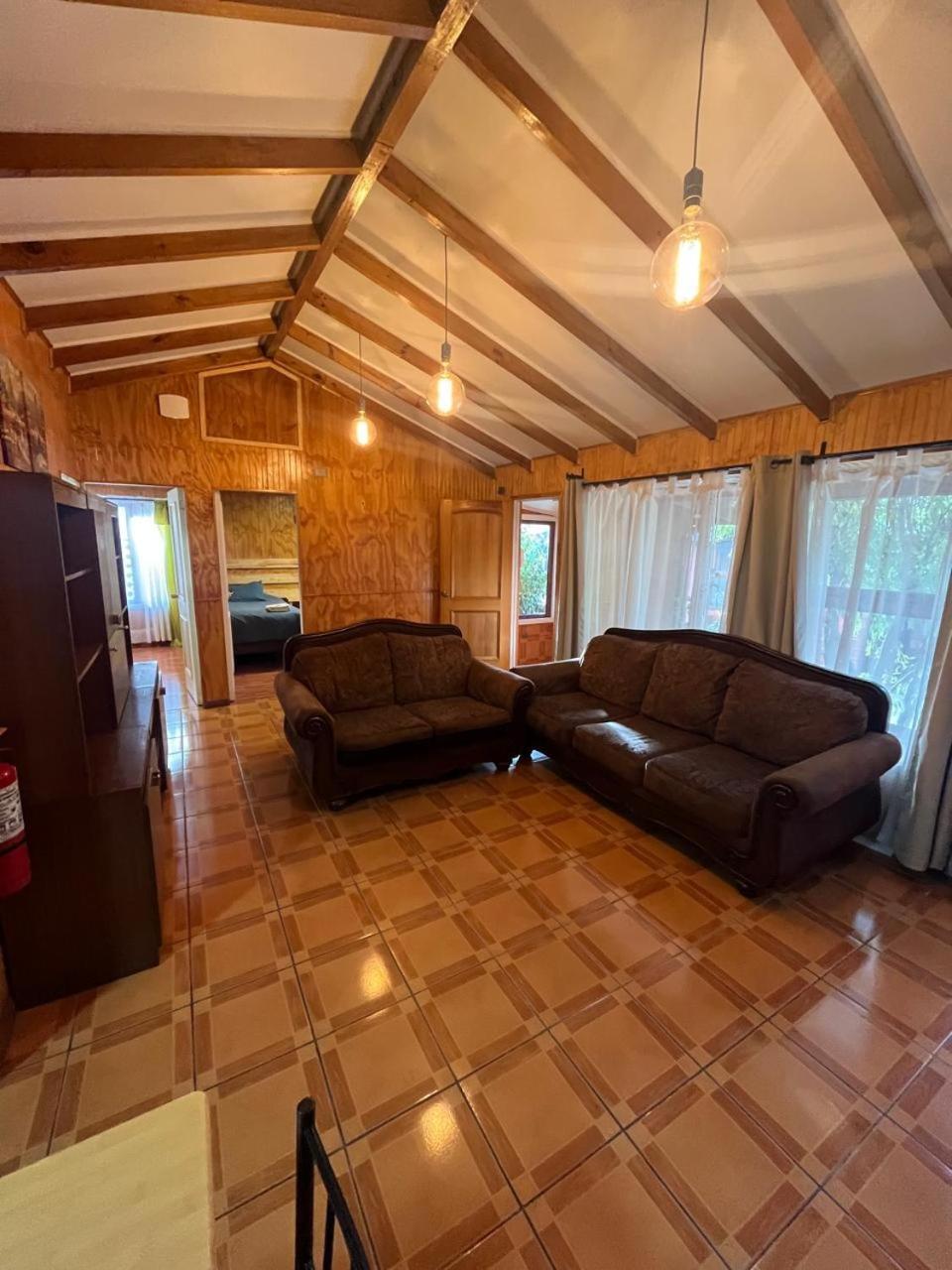 Cabanas Espanol Coyhaique Buitenkant foto